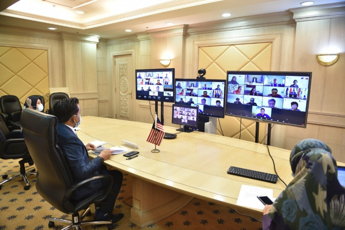 Sesi Perbincangan Bersama Pihak KEMAS, BNM, SC &amp; Bursa Malaysia